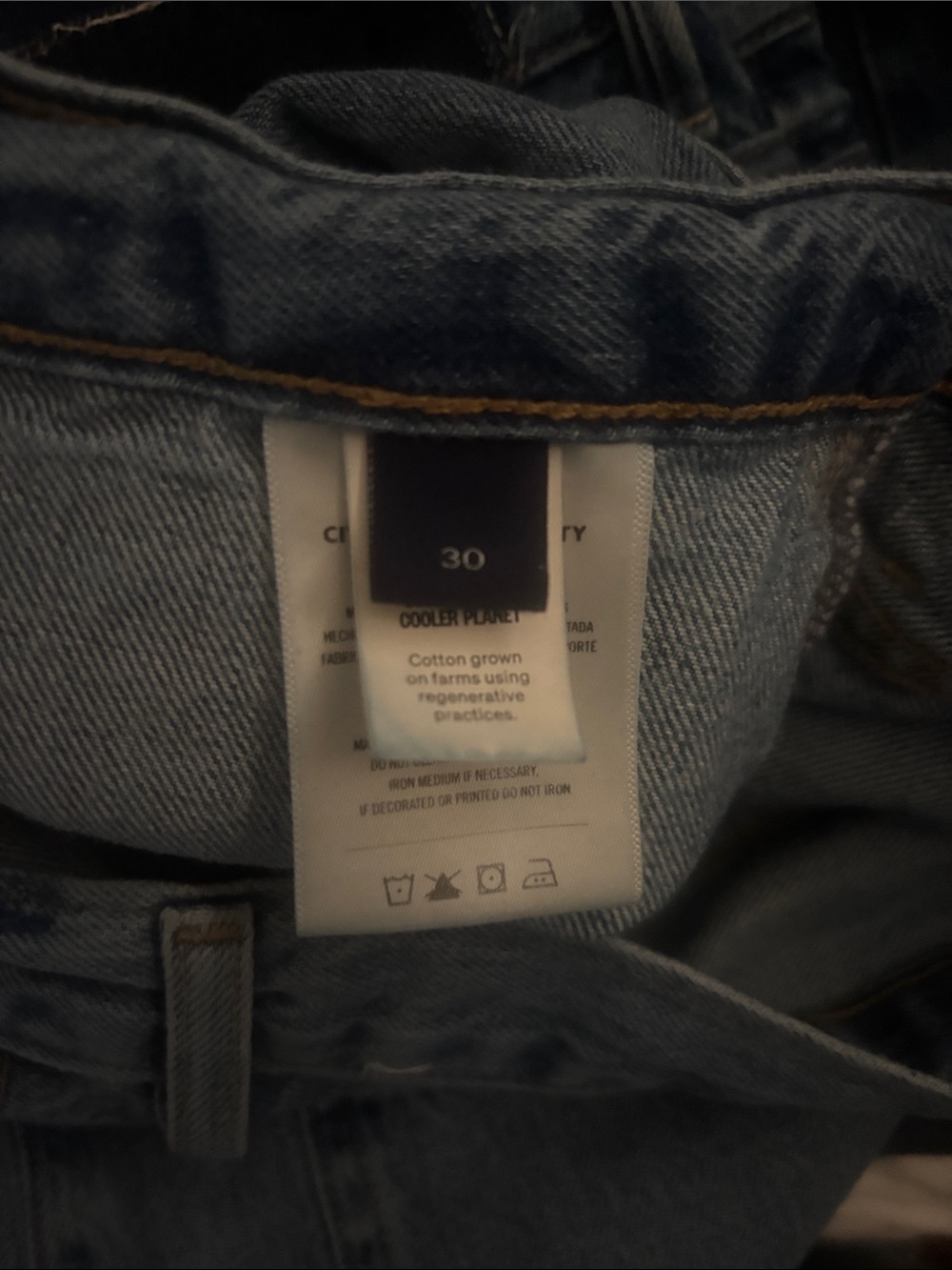 Citizen’s of Humanity Cargo Jeans in Zenith color - Picture 8 of 9